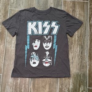 Vintage style KISS 💋 gray graphic Tshirt xs
